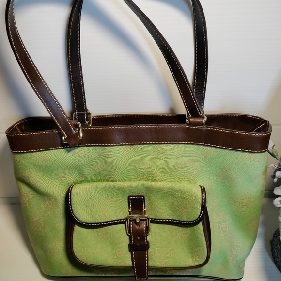 New Dooney &  Bourke 4 piece handbag set - Picture 2 of 9